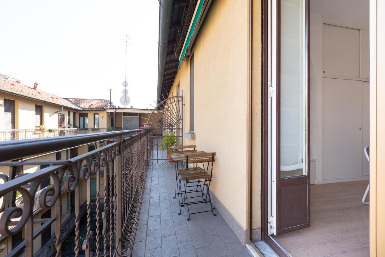 Porta Nuova Bright Studio With Balcony Милано Екстериор снимка